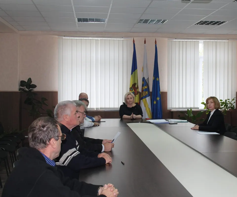 Desfășurarea concursului la funcția publică vacantă de specialist superior